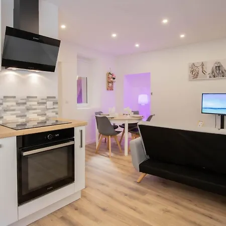 Cosmo Ideal Famille Rue Carnot شقة *